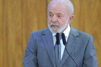 Lula: governo vai recorrer à OMC contra tarifas dos Estados Unidos