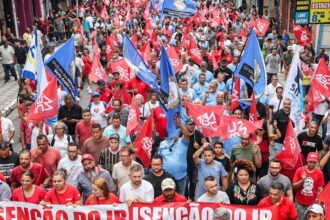 Movimentos populares lançam carta e plebiscito por justiça tributária