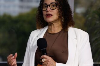 Países do Brics querem os próprios cabos submarinos de comunicação