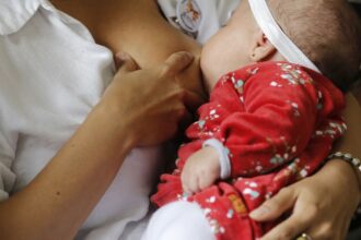 Campanha Mundial de Amamentação promove a preservação da vida