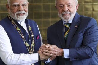 Lula e primeiro-ministro indiano conversam sobre tarifaço dos EUA