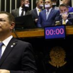 Oposição ocupa plenários por anistia a 8/01 e impeachment de Moraes