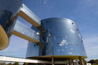 PGR diz que recebeu com “assombro” sanções contra Alexandre de Moraes