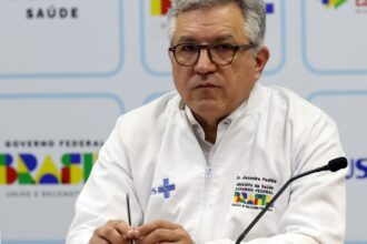 "Saúde e soberania não se negociam", diz Padilha após sanção dos EUA