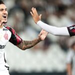 Brasileirão: Flamengo vence e mantém Botafogo na zona de rebaixamento