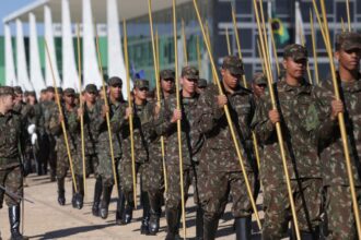 Formação militar: fixadas vagas para negros, indígenas e quilombolas