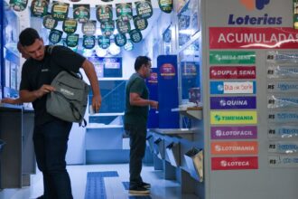 Mega-Sena acumula e prêmio principal vai para R$ 8 milhões