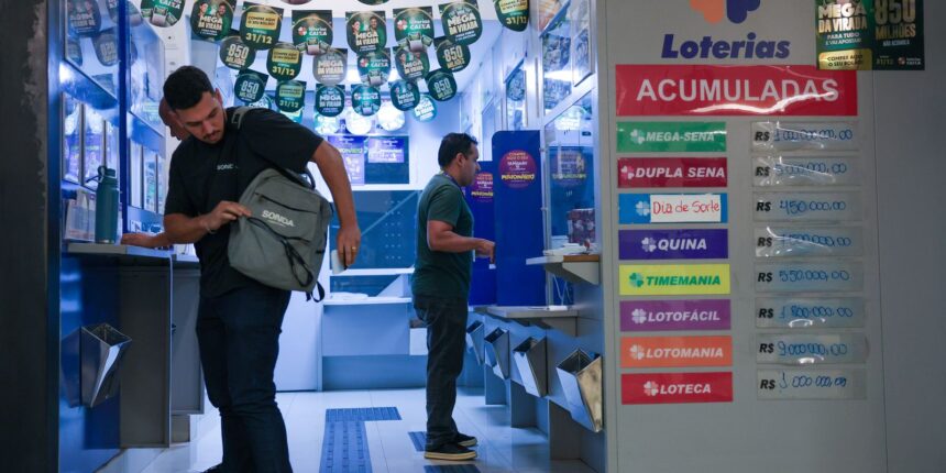 Mega-Sena acumula e prêmio principal vai para R$ 8 milhões