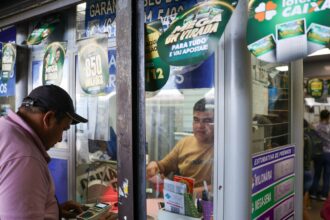 Mega-Sena acumula novamente e prêmio principal fica em R$ 75 milhões