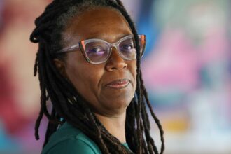 ONG oferece bolsas para alunos negros que estudam no exterior