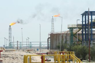 Pressão econômica da resistência do Irã força novo recuo dos EUA