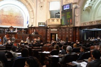 TRE-RJ marca para terça recontagem de votos após cassação de Bacellar