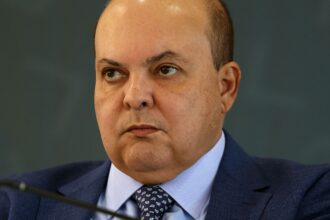 Ex-governador do DF não comparece à CPMI do Crime Organizado