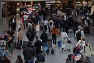 Feriado de Tiradentes aumenta fluxo de passageiros em aeroportos