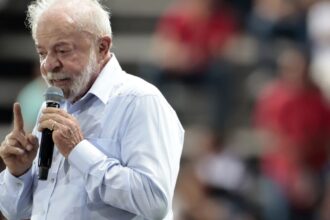 "Guerra é do Trump, não é do povo brasileiro", diz Lula