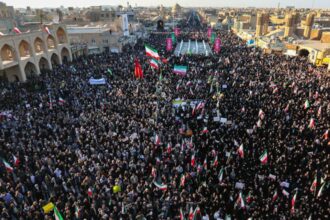 Guerra no Irã leva mais de 30 milhões de volta à pobreza