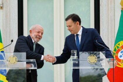 Lula defende que empresas brasileiras atuem em Portugal