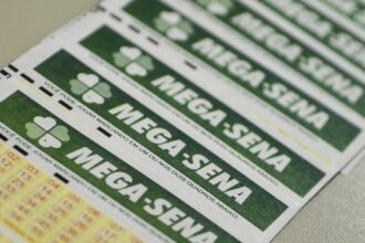 Mega-Sena acumula para R$ 70 milhões; confira números sorteados