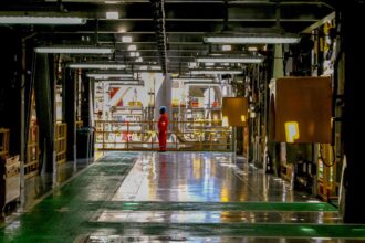 Produção de petróleo e gás natural do Brasil bate recorde em fevereiro