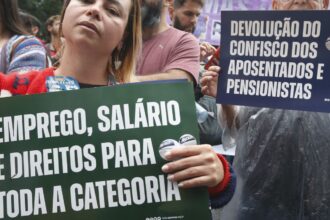 Professores da rede de SP fazem paralisação nesta quinta e sexta-feira