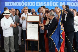 Brasil não é menor nem menos competitivo do que ninguém, diz Lula