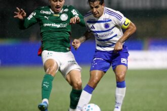 Brasileirão: Palmeiras tropeça e Flamengo pode encostar na liderança