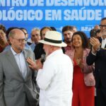 Lula pede que governador do RJ trabalhe para prender milicianos