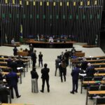 Minirreforma eleitoral reduz controle de gastas partidários; entenda