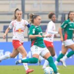 Palmeiras vence Bragantino e dorme na liderança do Brasileiro Feminino