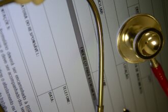 Plano de saúde individual terá reajuste máximo de 5,11%, decide ANS
