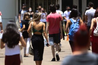 Unesco: matrículas no ensino superior mais que dobraram no mundo