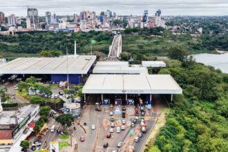 Brasil assina acordo que prevê perseguição policial além de fronteiras