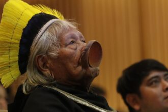 Com melhora clínica, Cacique Raoni está lúcido e respira sem aparelhos