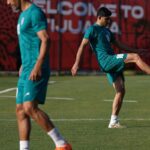 Em carta deixada em vestiário, seleção iraniana pede paz entre nações