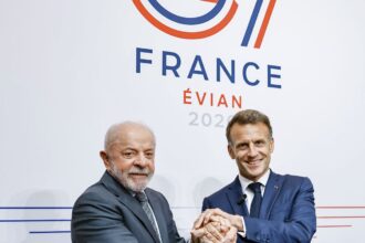 Lula tem encontros com presidentes da França e da Suíça