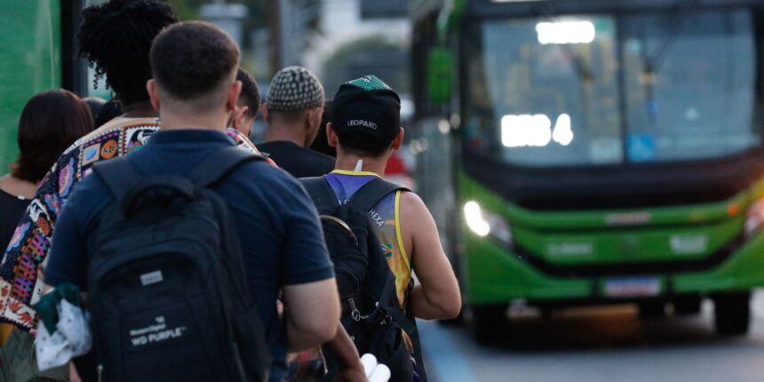 Motoristas de ônibus do Rio iniciam greve nesta segunda-feira