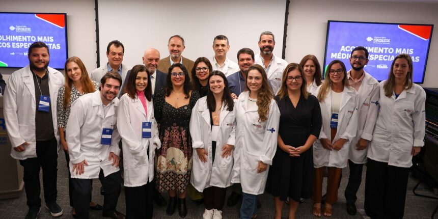 Projeto Mais Médicos Especialistas recebe 50 profissionais no Rio