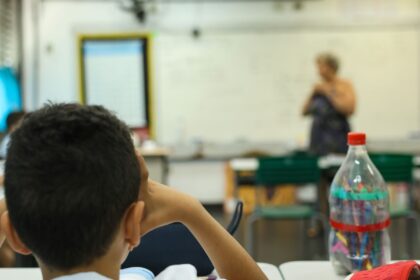 Prova Nacional Docente tem adesão de mais de 2 mil redes de ensino
