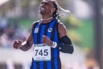 Alison vence 400m com barreiras com melhor marca mundial em 2026