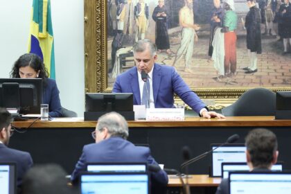 CCJ da Câmara aprova fim da aposentadoria como punição para juízes