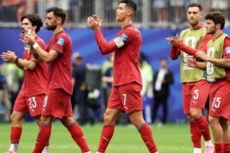 Espanha e Áustria; Portugal e Croácia; Suíça e Argélia jogam hoje