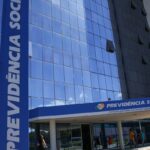 Fila do INSS cai ao menor nível em 21 meses, com 1,8 milhão de pedidos