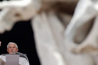 Papa emérito Bento XVI morre aos 95 anos