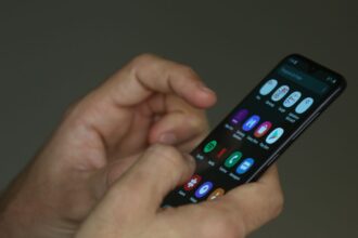 Plataforma oferece escuta em saúde mental para jovens no SUS Digital