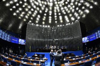 Após recesso, Congresso retoma trabalhos nesta semana