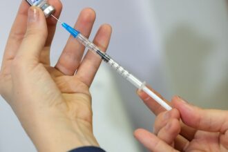 Campanha alerta sobre imunização contra vírus que causa bronquiolite