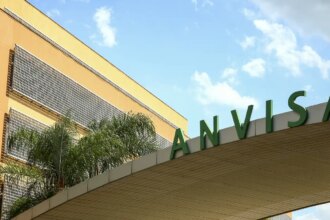 Anvisa proíbe lotes irregulares de medicamento para esclerose múltipla