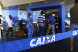 Beneficiários com NIS de final 8 recebem Bolsa Família de setembro