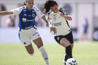 Corinthians vence Cruzeiro e fica a um empate das semifinais
