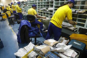 Greve nos Correios: TST determina manutenção de 80% do efetivo